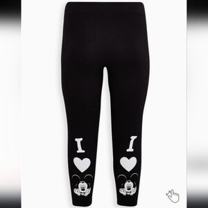 Torrid/disney I Heart Mickey Crop Legging